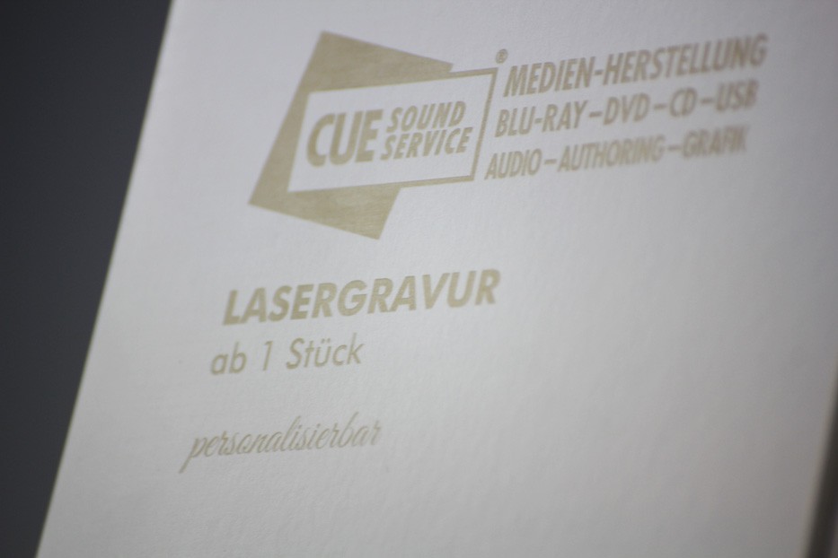 06_cue_lasergravur_dvd_kartonverpackung_01